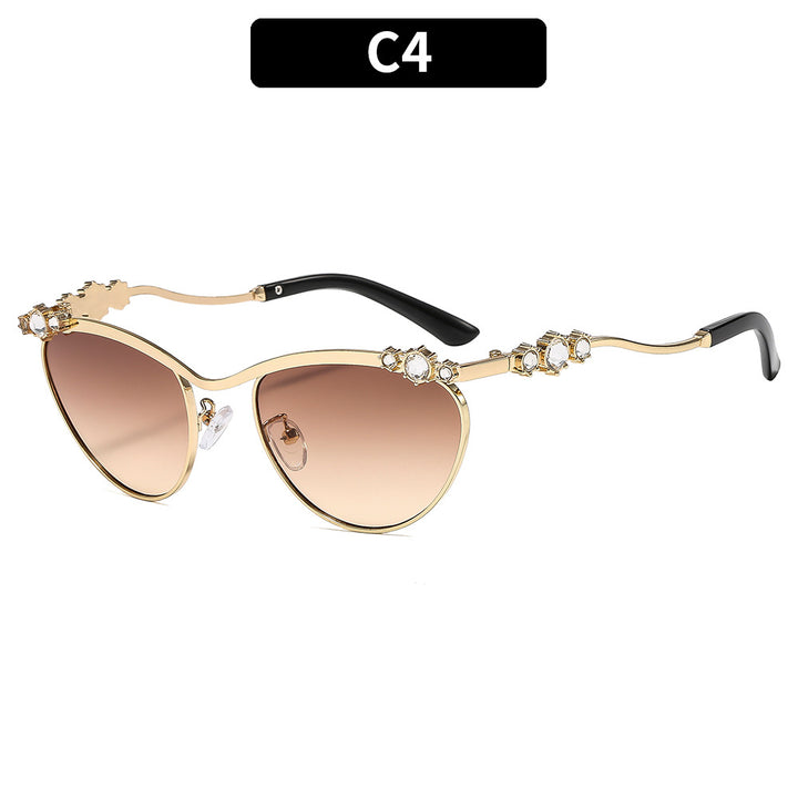 Dame Designer-solbrille med glitrende detaljer Skanto