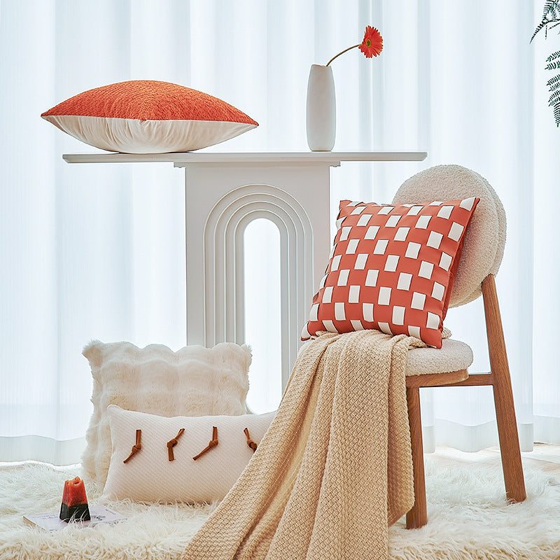 Ladies pillow with structured cover Skanto