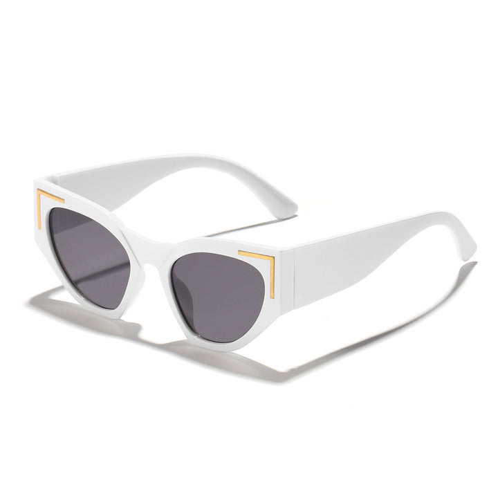 Dame kreativ Cat-Eye solbriller med transparent ramme og brune glass Skanto