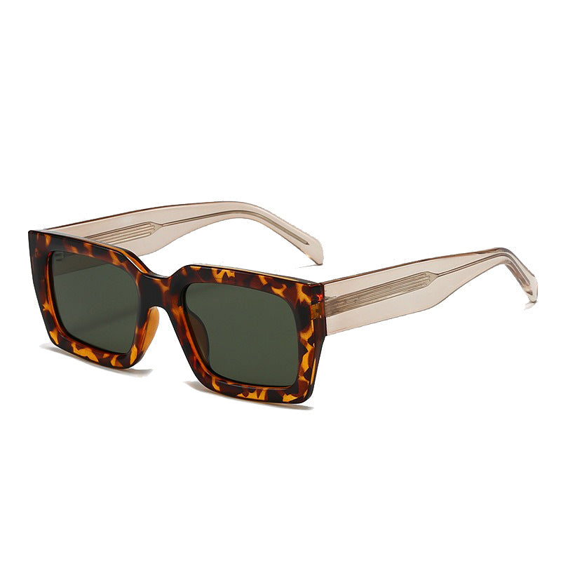 Damer stilige solbriller i trendy tortoise-design Skanto