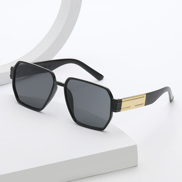 Dame moderne Oversized-solbriller med asymmetrisk ramme Skanto