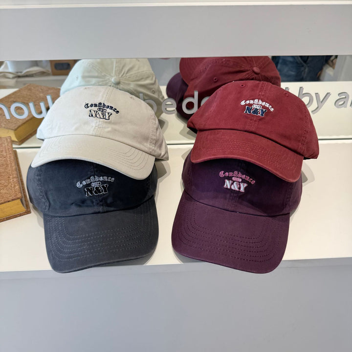 Kvinnebrodert bomull baseballcap Skanto