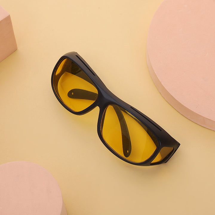Dame sportslig solbrille med vindtett design Skanto