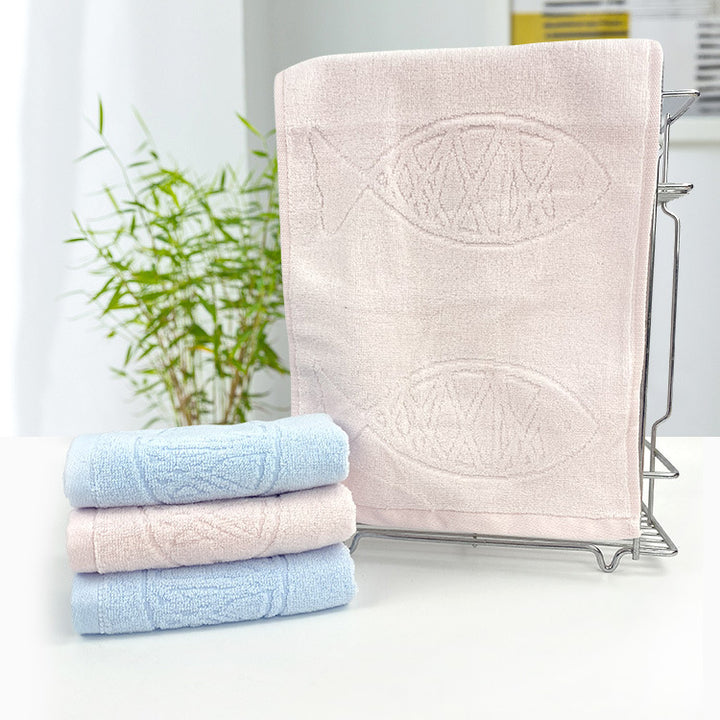 Luxurious Terry Towel Set with Playful Fish Motif Skanto