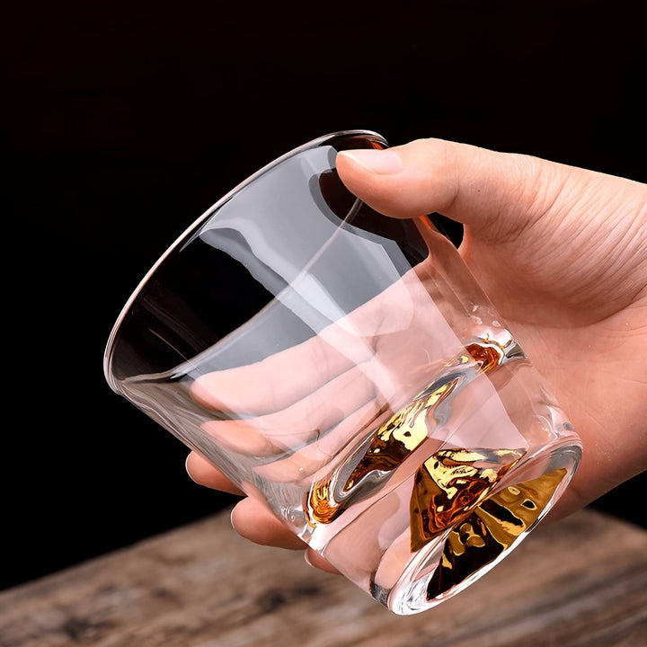 Whiskyglass med Fuji-motiv – et elegant sett for kjennere