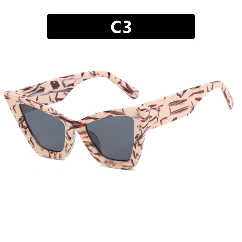 Damer Cat-Eye solbrille med elegante linser og UV-beskyttelse Skanto