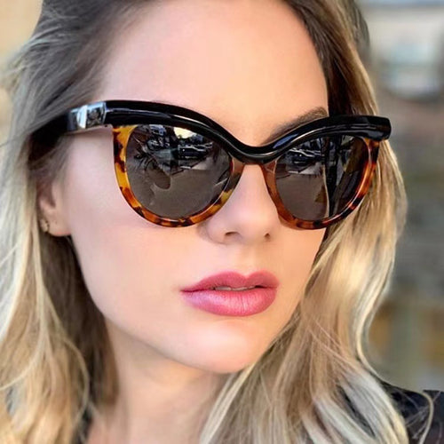 Dame elegant Cat-Eye solbriller med stilfull metallramme Skanto