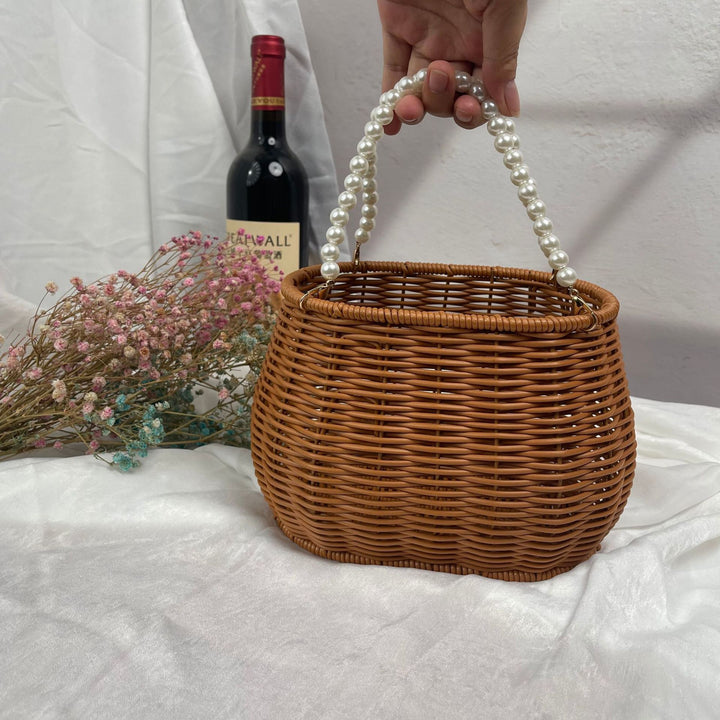 Dame stilige Rattan-beholder med perlehåndtak Skanto