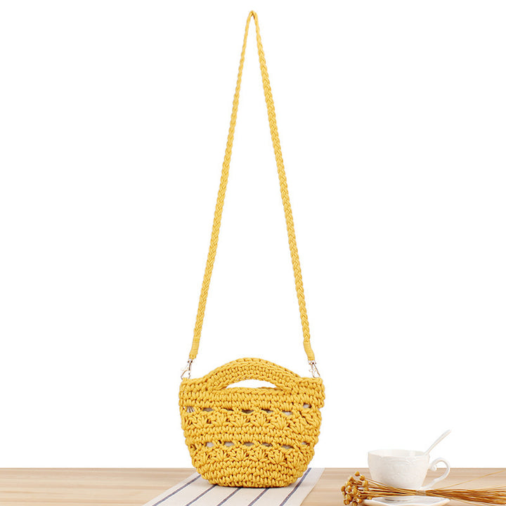 Hand-knotted shoulder bag Skanto