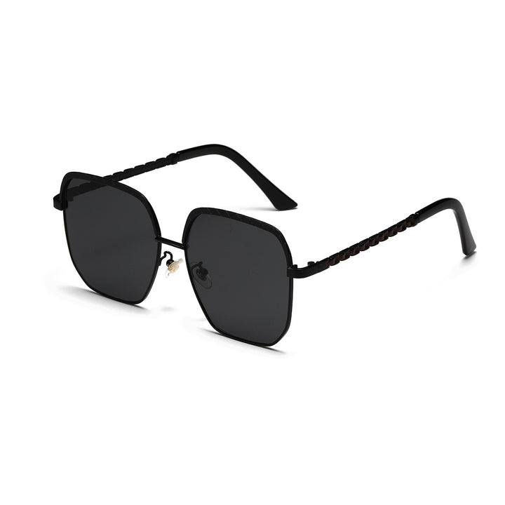 Dame moteriktig oversized solbrille i geometrisk design Skanto