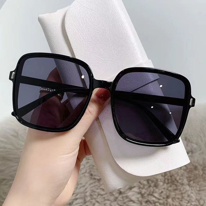 Dame kvadratisk oversized solbrille med integrert UV-beskyttelse Skanto