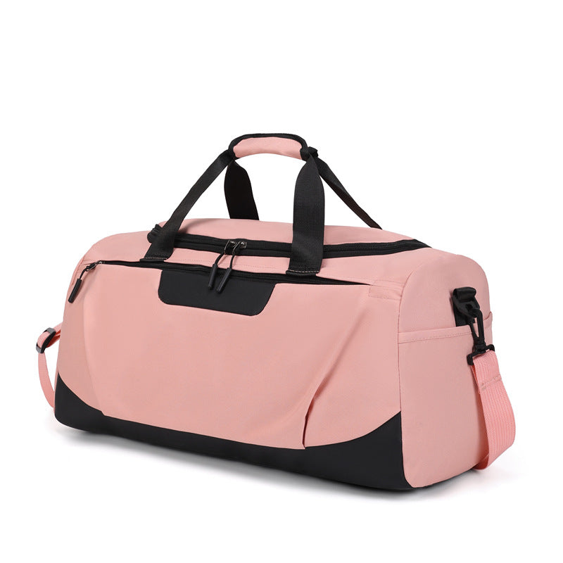 Sporty duffel bag with versatile storage and ergonomic carrying handles Skanto