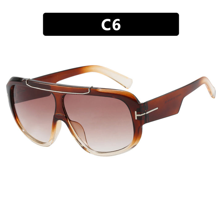 Dame Oversized-solbriller i moderne, transparent design Skanto