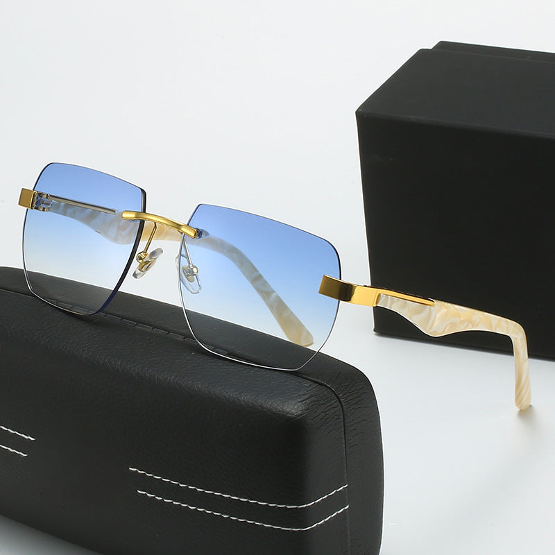 Dame Fashion-solbriller i moderne geometrisk design Skanto