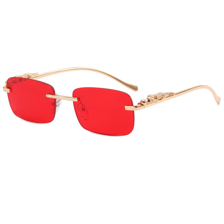 Dame designer solbrille med fin metallramme og luksuriøse detaljer Skanto