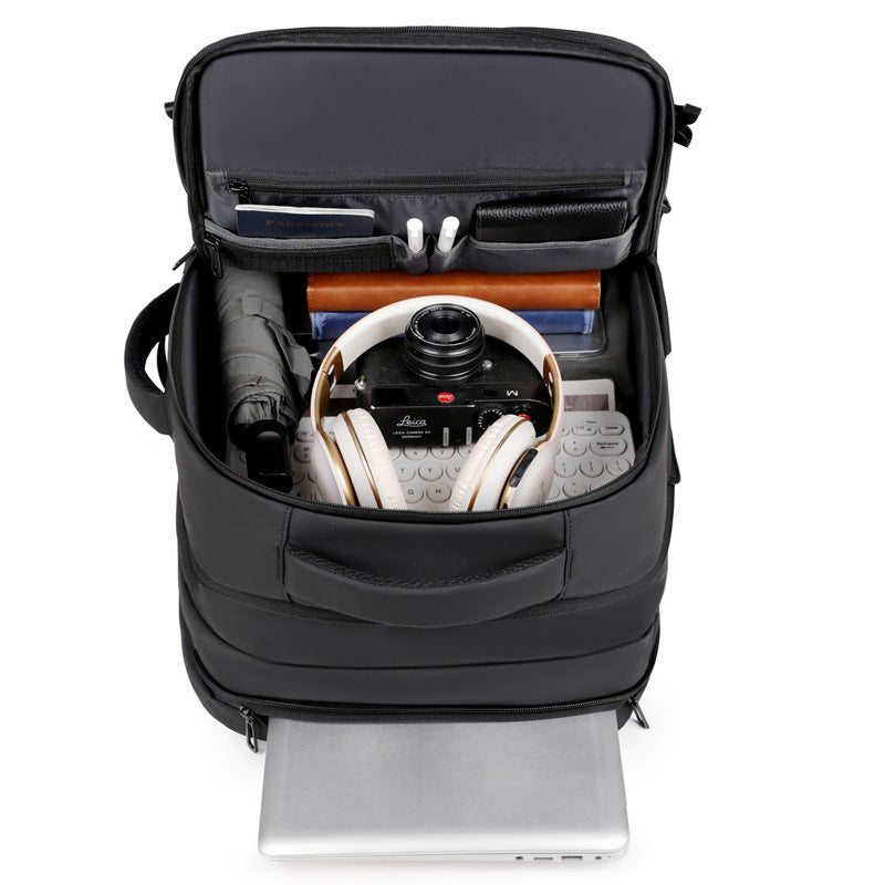 Functional backpack with special laptop compartment and optimal use of storage space Skanto