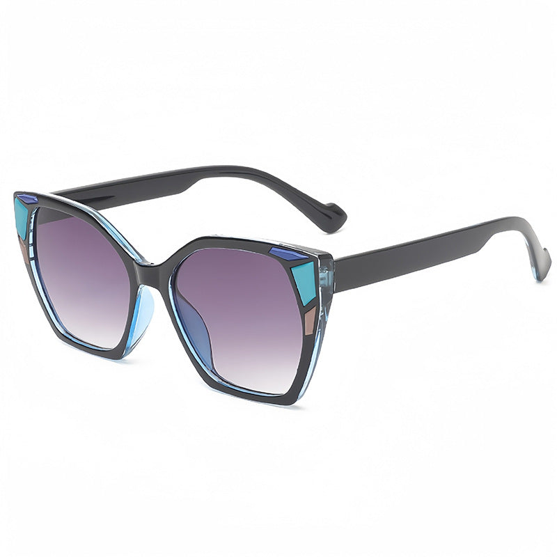 Dame Eyewear med uvanlig Cat-Eye-design Skanto