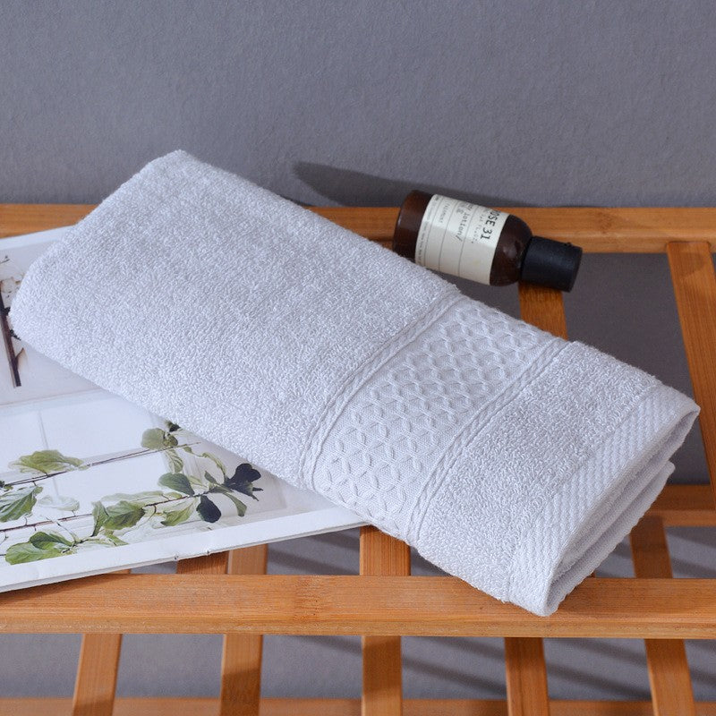 High-quality terry bath towel with elegant texture Skanto