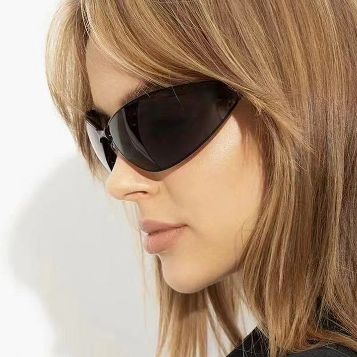 Damer Cat-Eye solbriller med moderne metallramme Skanto