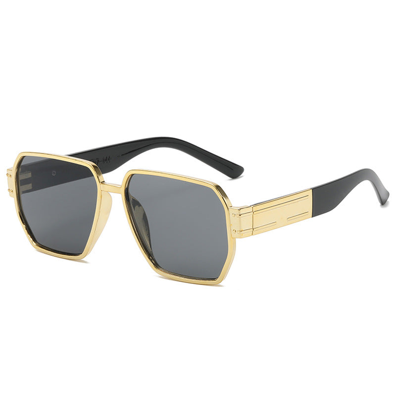 Dame moderne Oversized-solbriller med asymmetrisk ramme Skanto
