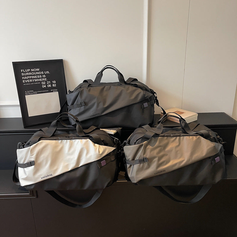 Dame Sporty Reiseveske med innovativt fane-system Skanto