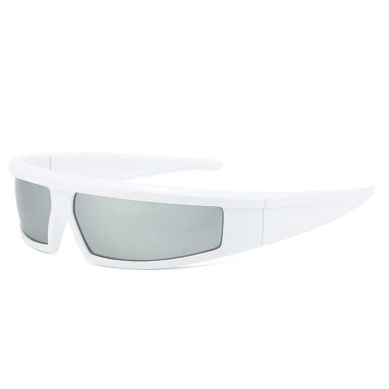 Damer Sporty solbriller med robust fullranddesign Skanto