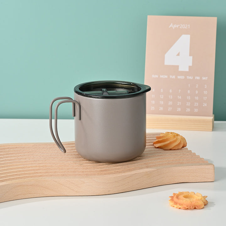Dame funksjonell kaffekopp med gjennomsiktig lokk Skanto