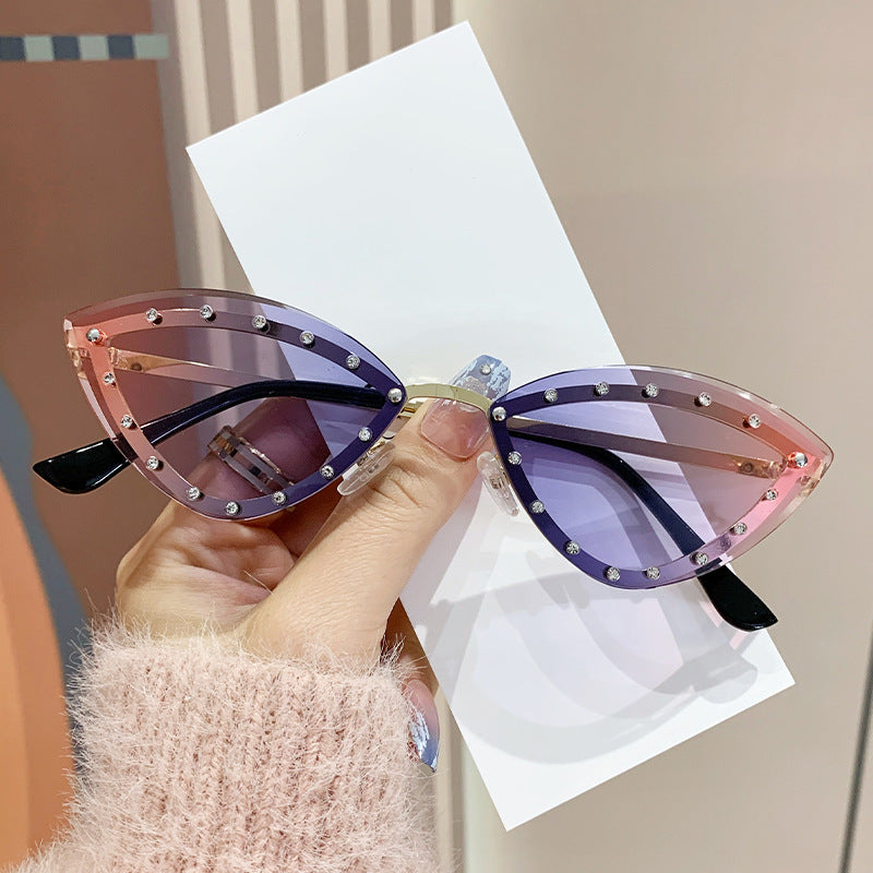 Dame Cat-Eye solbriller med glitrende krystallakenter Skanto
