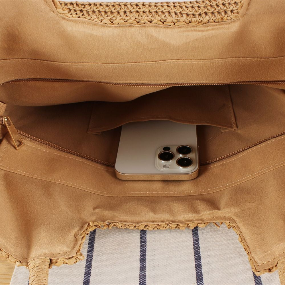 Modern and Hand-Knotted Shopping Bag Skanto