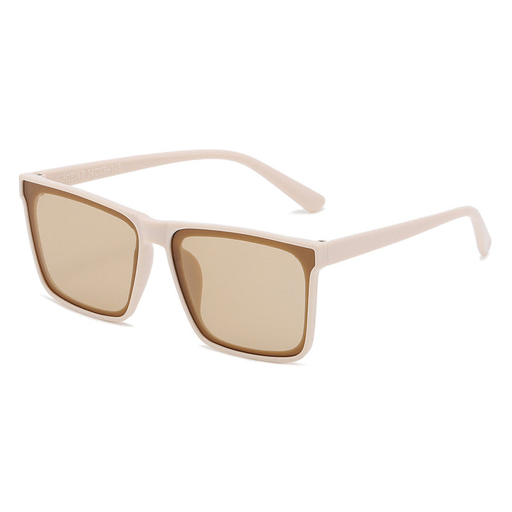 Dame moteriktig solbrille laget av robust, UV-beskyttet plast Skanto