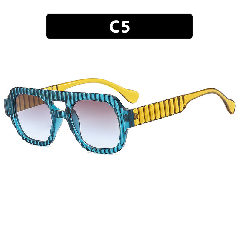 Damer geometrisk solbrille med raffinert strukturdesign Skanto