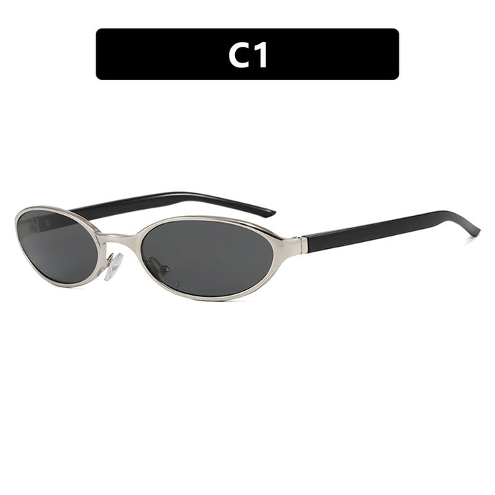 Dame elegant solbrille med beskyttende UV-filter og smal ramme Skanto