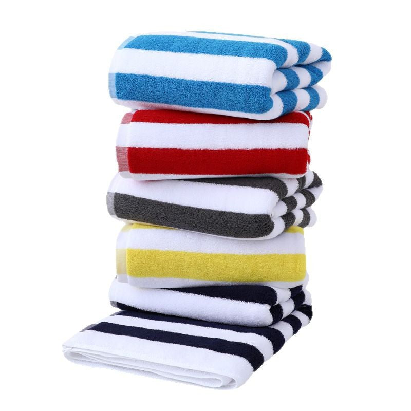 Luxurious beach towel with elegant stripe pattern Skanto