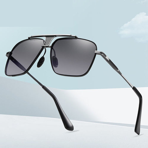 Dame Kvadratisk Solbrille med stilfull metallramme og høykvalitets UV-beskyttelse Skanto