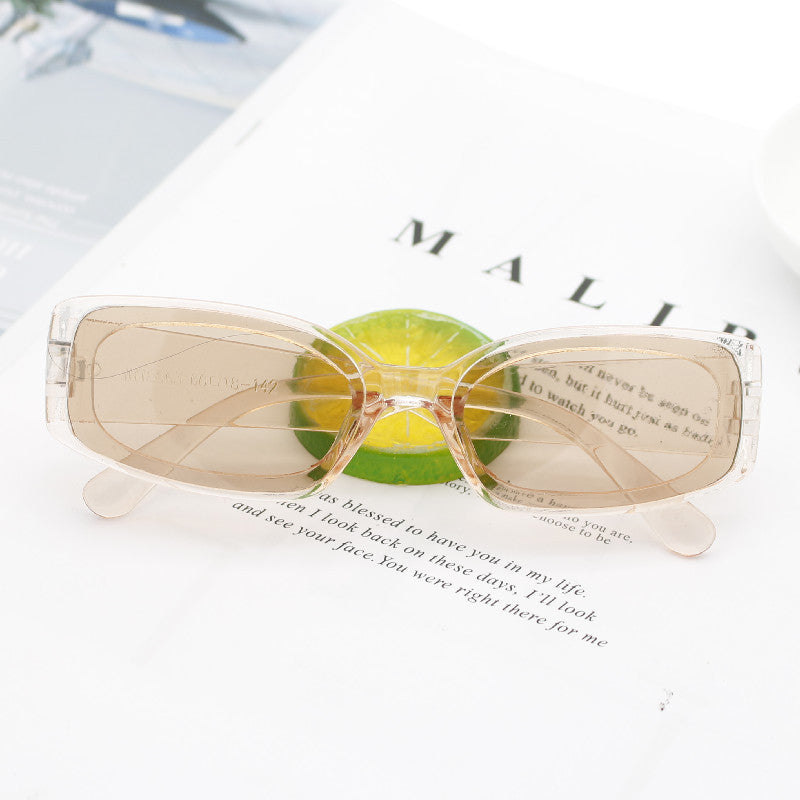 Damer eksklusiv oversized solbrille i moderne design Skanto