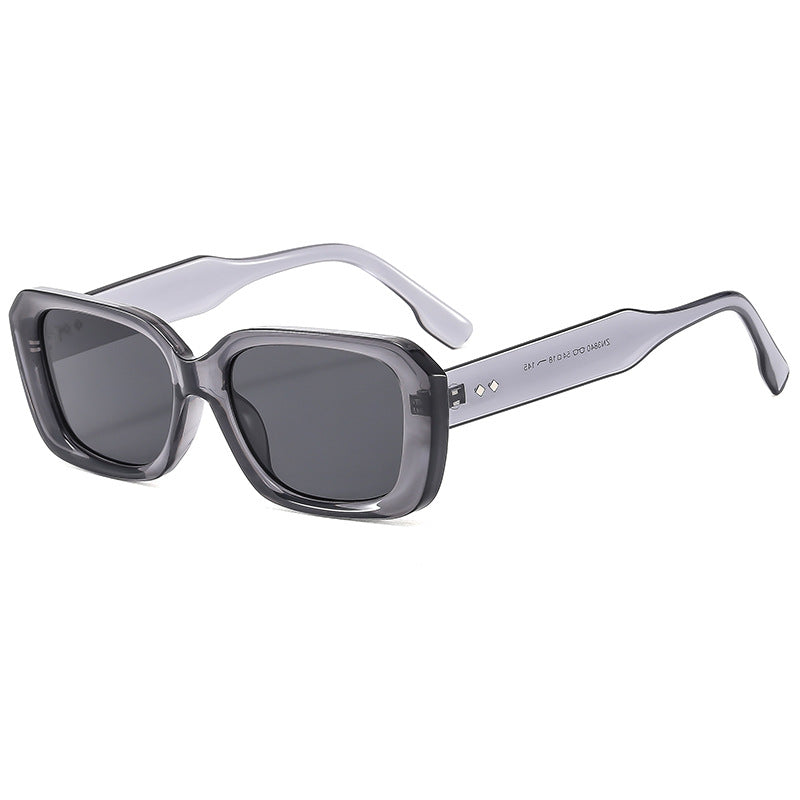 Dame stor firkantet solbrille med robust ramme og UV-beskyttelse Skanto