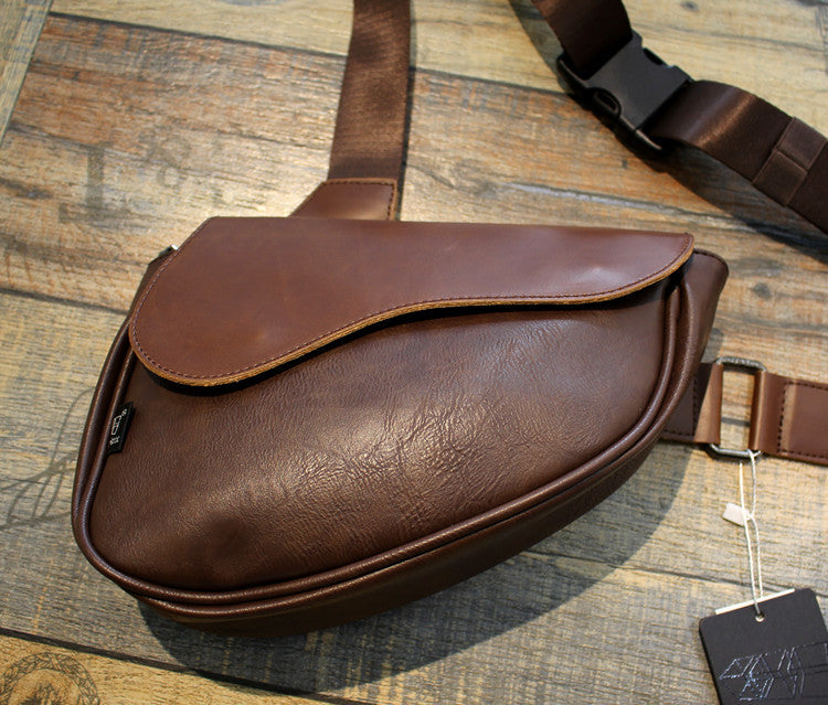 Elegant skulderveske med innovativ lukking Skanto