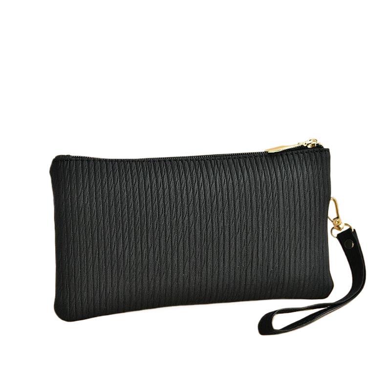 Elegant Clutch Med Praktisk Håndleddsreim Skanto