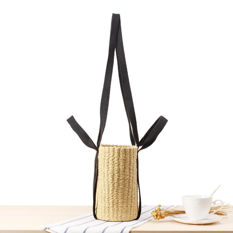 Trendy tote bag made of sustainable braided material with wide carrying handles Skanto