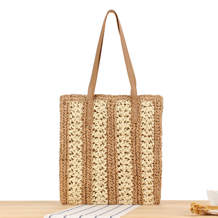 Woven Natural Material Beach Bag with Sturdy Leather Handles Skanto