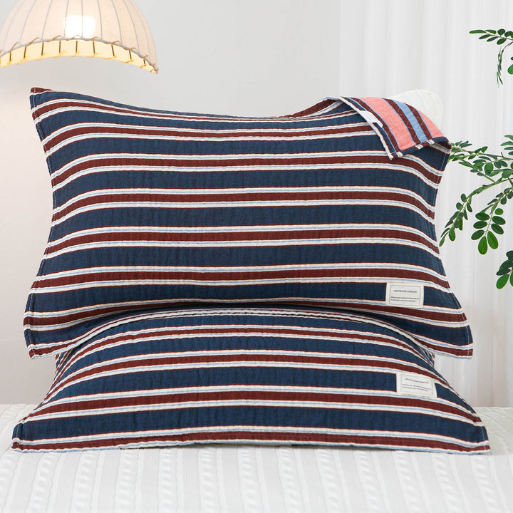 Kvinnelig puteomslag med høy kvalitets stripete design Skanto