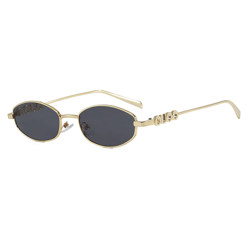 Dame moterik solbrille med elegant rustfritt stålramme og UV-beskyttelse Skanto