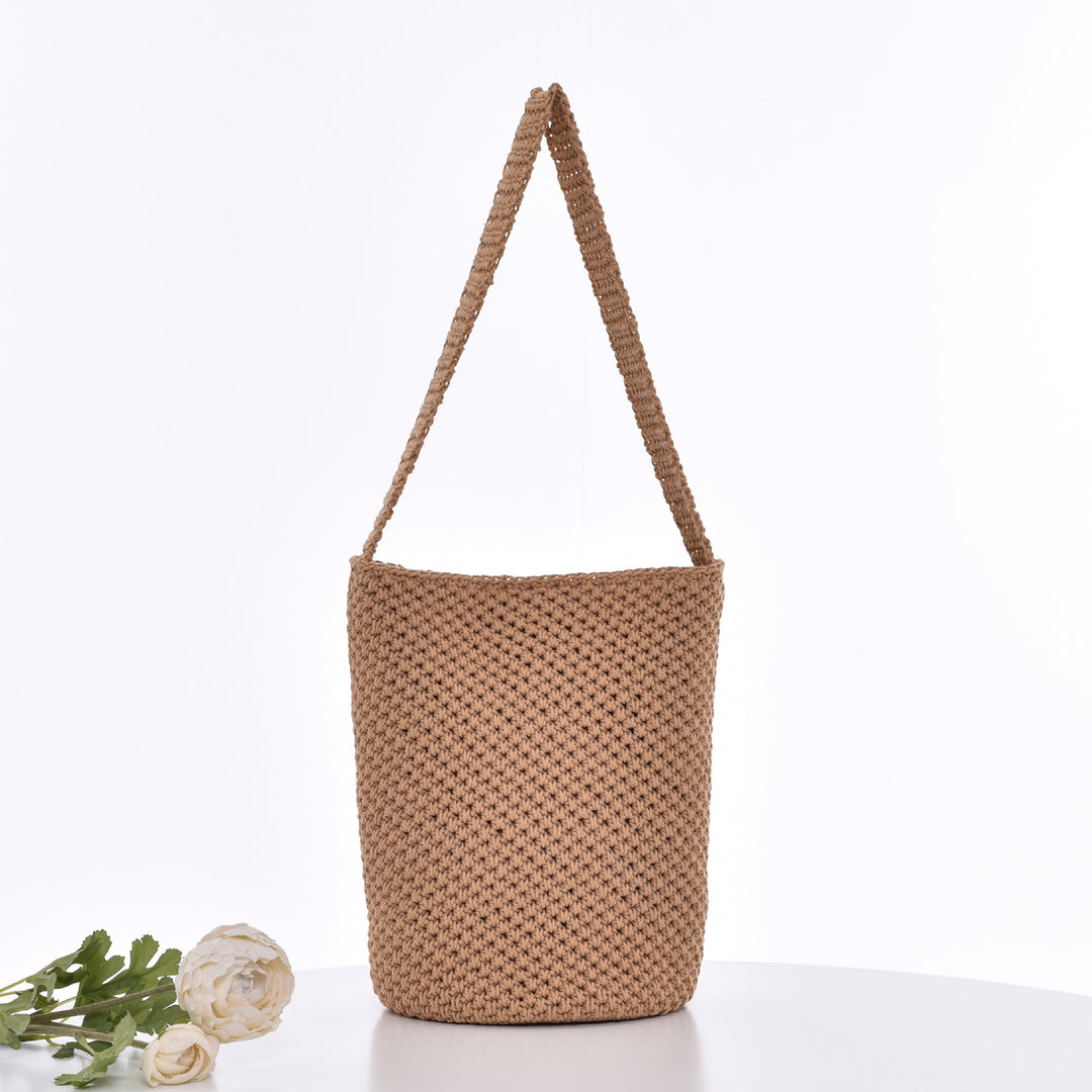 Heklet handleveske i minimalistisk design Skanto