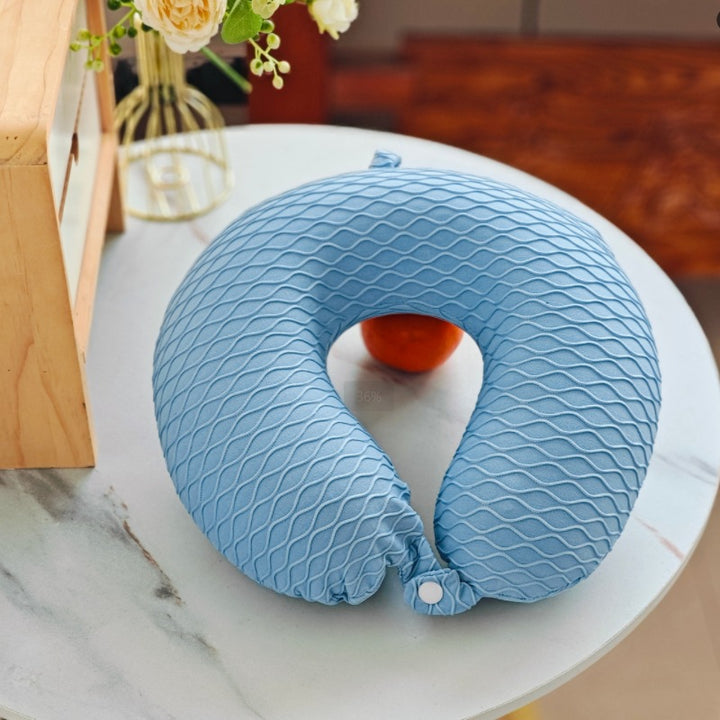 Dame ergonomisk nakkepute med pustevennlig diamantstruktur Skanto
