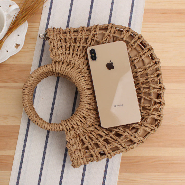 Handmade macrame handbag with round handle Skanto