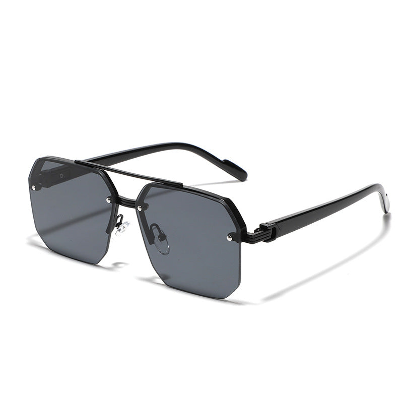 Dame sekskantet solbrille med elegant metallramme Skanto