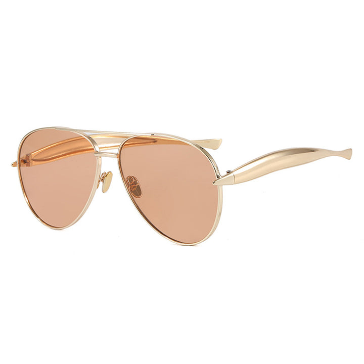 Dame Pilot-solbriller med elegante detaljer og beskyttende UV-filter Skanto