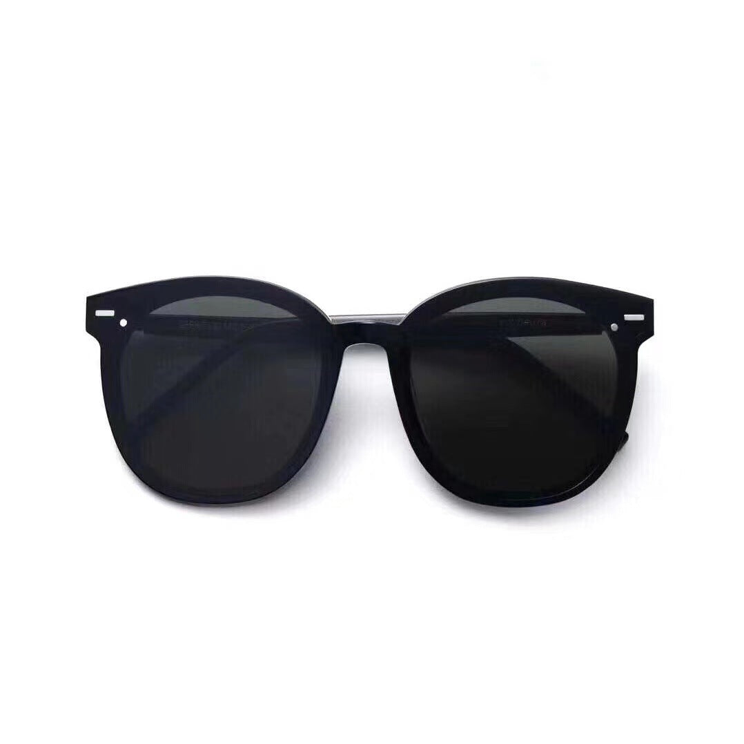 Dame Premium solbrille i tidløst design Skanto