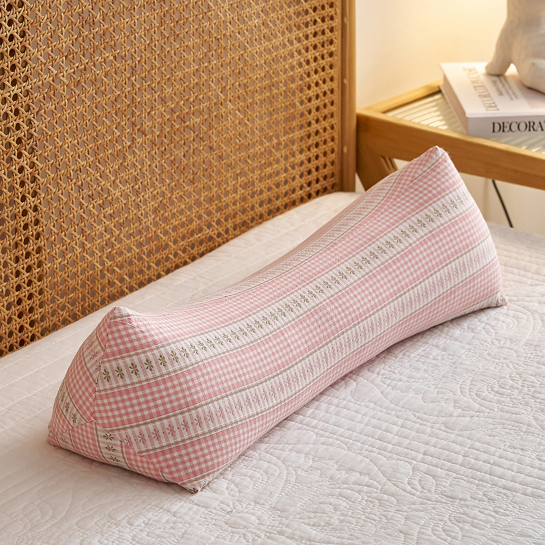 Nakkestøttepute med elegant stripemønster Skanto