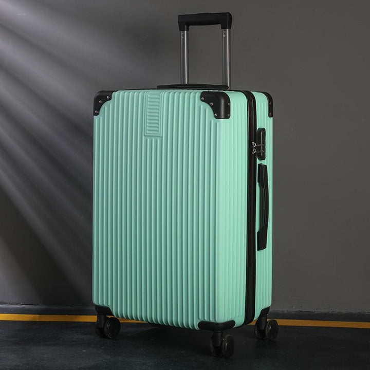 Hardsided suitcase with 360-degree rolling system and integrated safety feature Skanto
